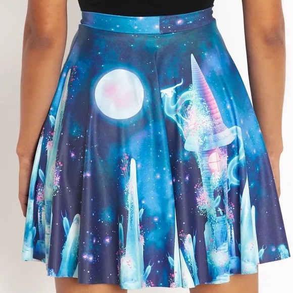 Blackmilk “MAGNOLIA CASTLE POCKET Moonbound Studio SKATER SKIRT” Size Large NWT - Picture 6 of 15